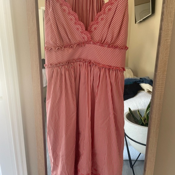 BCBG. Size 6. Red/white striped dress. - Picture 4 of 12